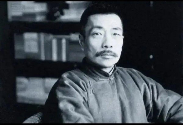 优益配 如果鲁迅有朋友圈，他会怎么看今天的“流量狂欢”？